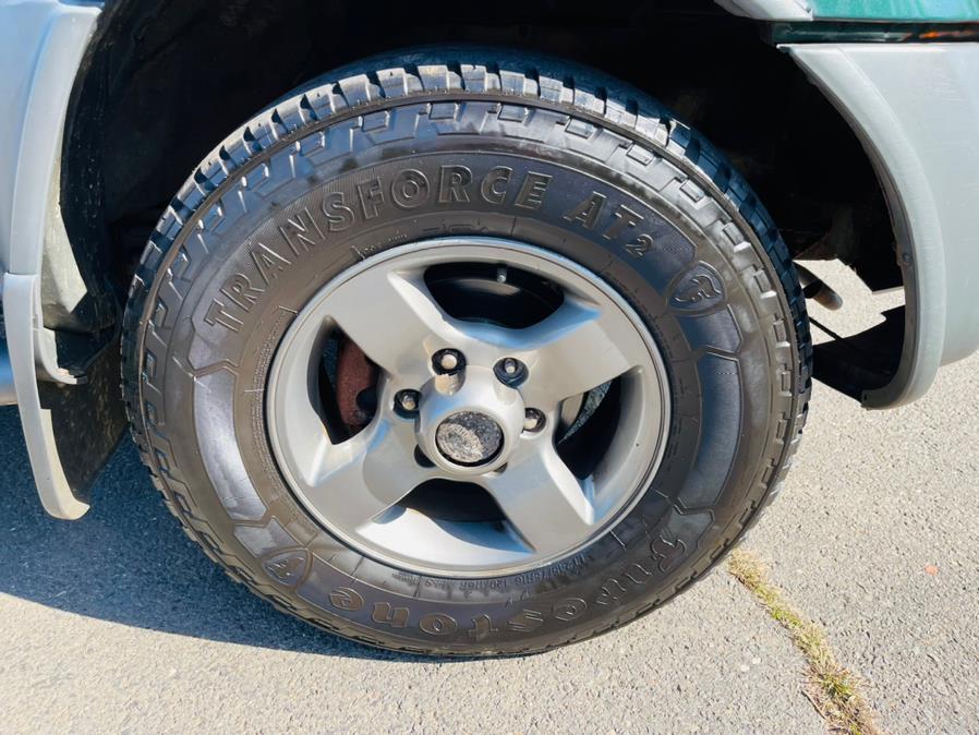 Used Nissan Xterra 4dr SE 4WD V6 Auto 2002 | Supreme Automotive. New Britain, Connecticut Used Nissan Xterra 4dr SE 4WD V6 Auto 2002 | Supreme Automotive. New Britain, Connecticut