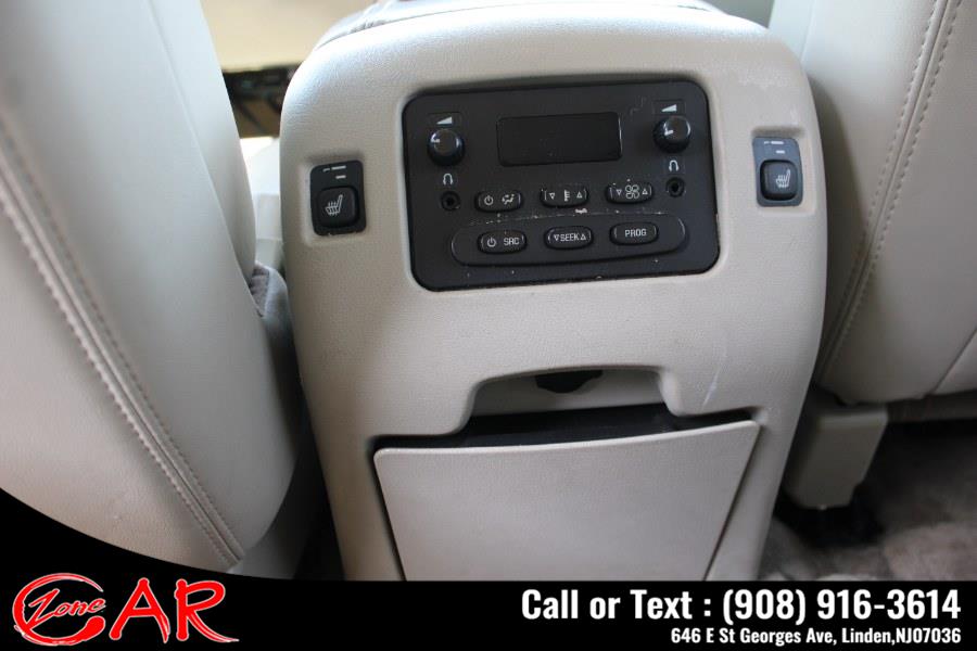 Used Cadillac Escalade 4dr AWD 2005 | Car Zone. Linden, New Jersey Used Cadillac Escalade 4dr AWD 2005 | Car Zone. Linden, New Jersey