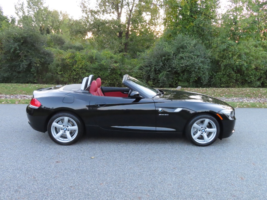 Used BMW Z4 2dr Roadster sDrive30i 2009 | Meccanic Shop North Inc. North Salem, New York Used BMW Z4 2dr Roadster sDrive30i 2009 | Meccanic Shop North Inc. North Salem, New York
