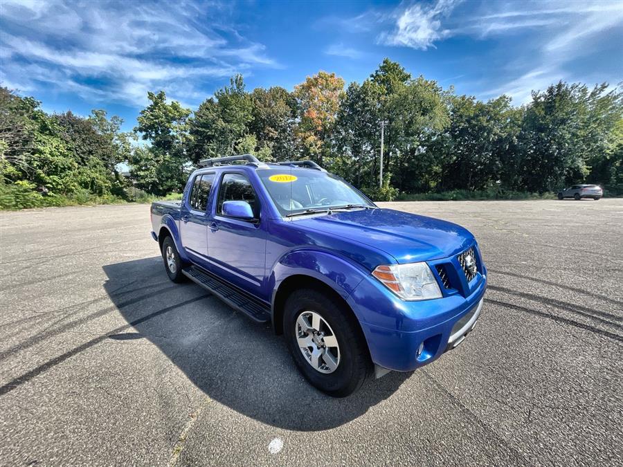 2012 Nissan Frontier 4WD Crew Cab SWB Auto PRO-4X, available for sale in Stratford, Connecticut | Wiz Leasing Inc. Stratford, Connecticut