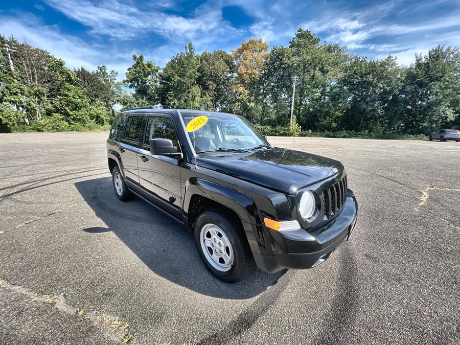 2015 Jeep Patriot 4WD 4dr Sport, available for sale in Stratford, Connecticut | Wiz Leasing Inc. Stratford, Connecticut