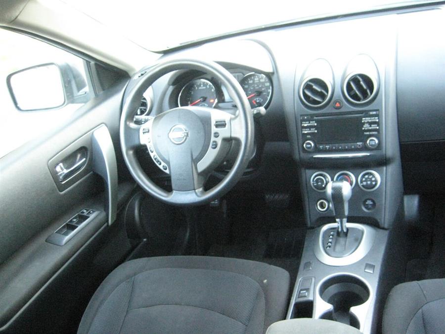 2013 Nissan Rogue S AWD 4dr Crossover, available for sale in Massapequa, New York | Rite Choice Auto Inc.. Massapequa, New York 2013 Nissan Rogue S AWD 4dr Crossover, available for sale in Massapequa, New York | Rite Choice Auto Inc.. Massapequa, New York