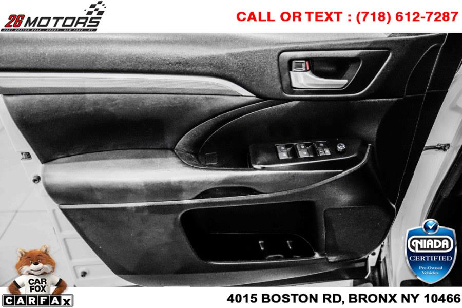 Used Toyota Highlander SE V6 AWD (Natl) 2018 | 26 Motors Corp. Bronx, New York Used Toyota Highlander SE V6 AWD (Natl) 2018 | 26 Motors Corp. Bronx, New York
