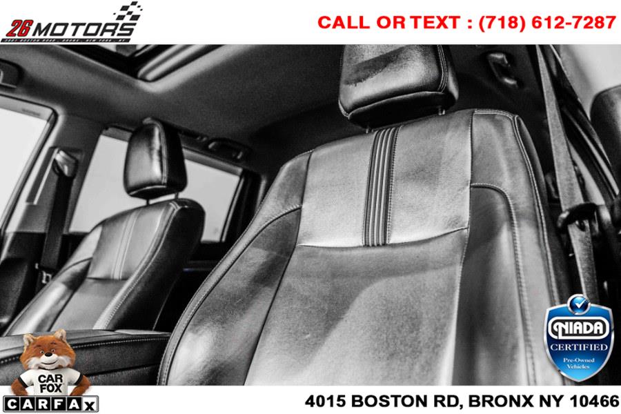 Used Toyota Highlander SE V6 AWD (Natl) 2018 | 26 Motors Corp. Bronx, New York Used Toyota Highlander SE V6 AWD (Natl) 2018 | 26 Motors Corp. Bronx, New York