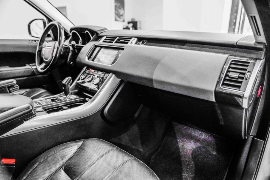 Used Land Rover Range Rover Sport 4WD 4dr HSE 2015 | 26 Motors Corp. Bronx, New York Used Land Rover Range Rover Sport 4WD 4dr HSE 2015 | 26 Motors Corp. Bronx, New York