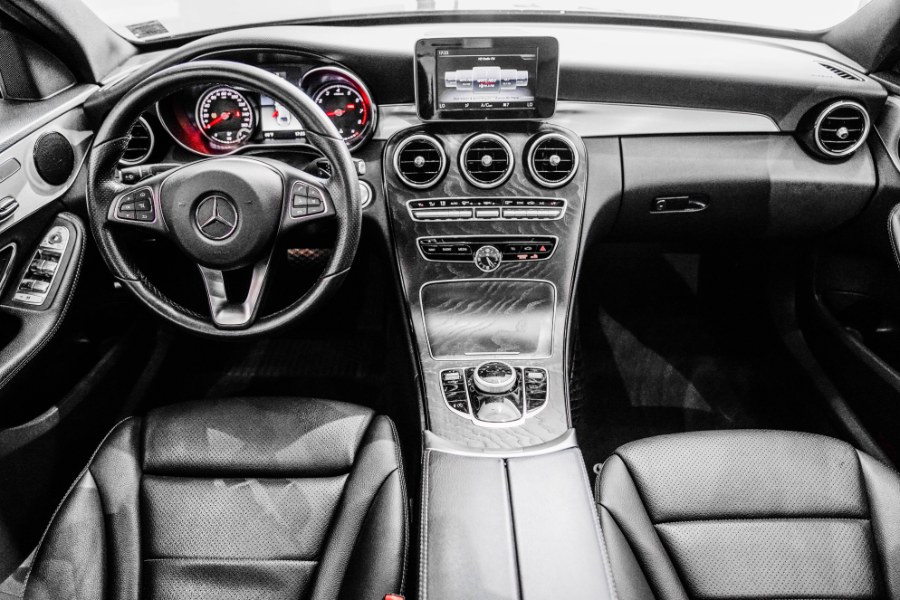 Used Mercedes-Benz C-Class C 300 4MATIC Sedan 2018 | 26 Motors Corp. Bronx, New York Used Mercedes-Benz C-Class C 300 4MATIC Sedan 2018 | 26 Motors Corp. Bronx, New York