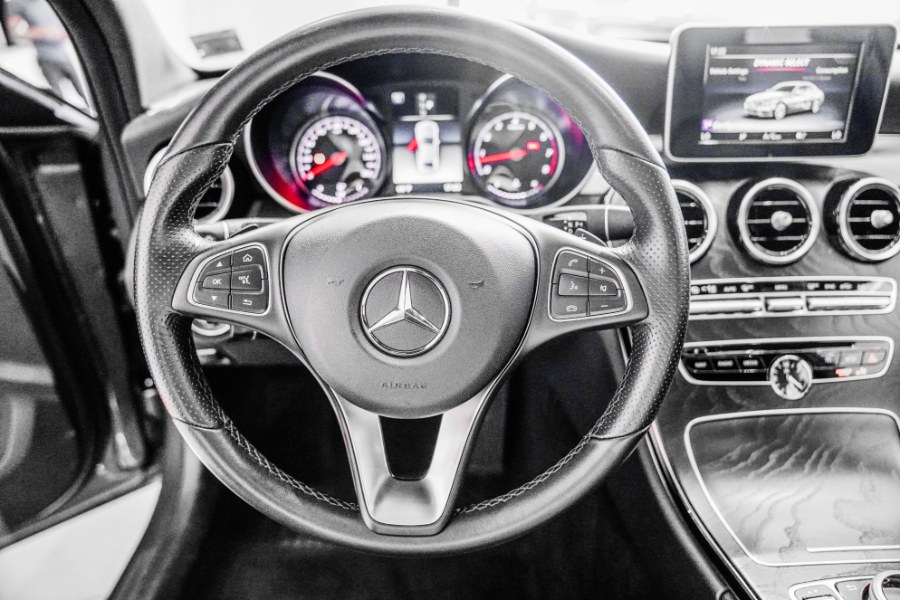 Used Mercedes-Benz C-Class C 300 4MATIC Sedan 2018 | 26 Motors Corp. Bronx, New York Used Mercedes-Benz C-Class C 300 4MATIC Sedan 2018 | 26 Motors Corp. Bronx, New York