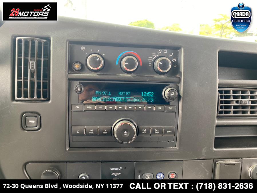 Used Chevrolet Express Passenger RWD 3500 135" LT 2018 | 26 Motors Queens. Woodside, New York Used Chevrolet Express Passenger RWD 3500 135" LT 2018 | 26 Motors Queens. Woodside, New York