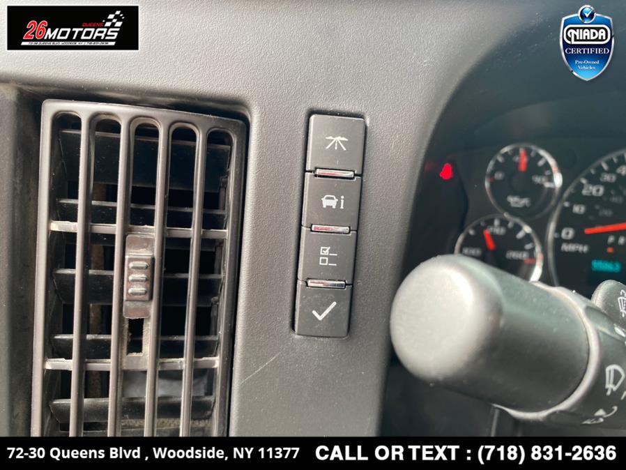 Used Chevrolet Express Passenger RWD 3500 135" LT 2018 | 26 Motors Queens. Woodside, New York Used Chevrolet Express Passenger RWD 3500 135" LT 2018 | 26 Motors Queens. Woodside, New York