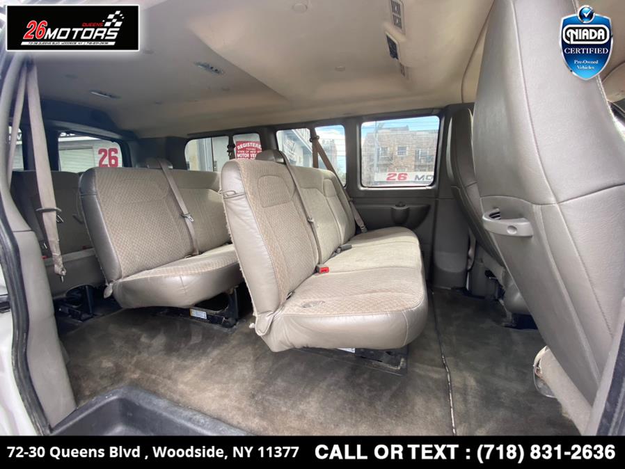 Used Chevrolet Express Passenger RWD 3500 135" LT 2018 | 26 Motors Queens. Woodside, New York Used Chevrolet Express Passenger RWD 3500 135" LT 2018 | 26 Motors Queens. Woodside, New York