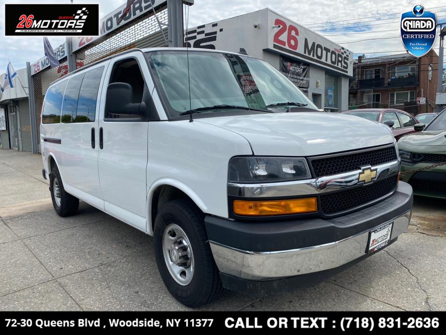 Used Chevrolet Express Passenger RWD 3500 135" LT 2018 | 26 Motors Queens. Woodside, New York Used Chevrolet Express Passenger RWD 3500 135" LT 2018 | 26 Motors Queens. Woodside, New York