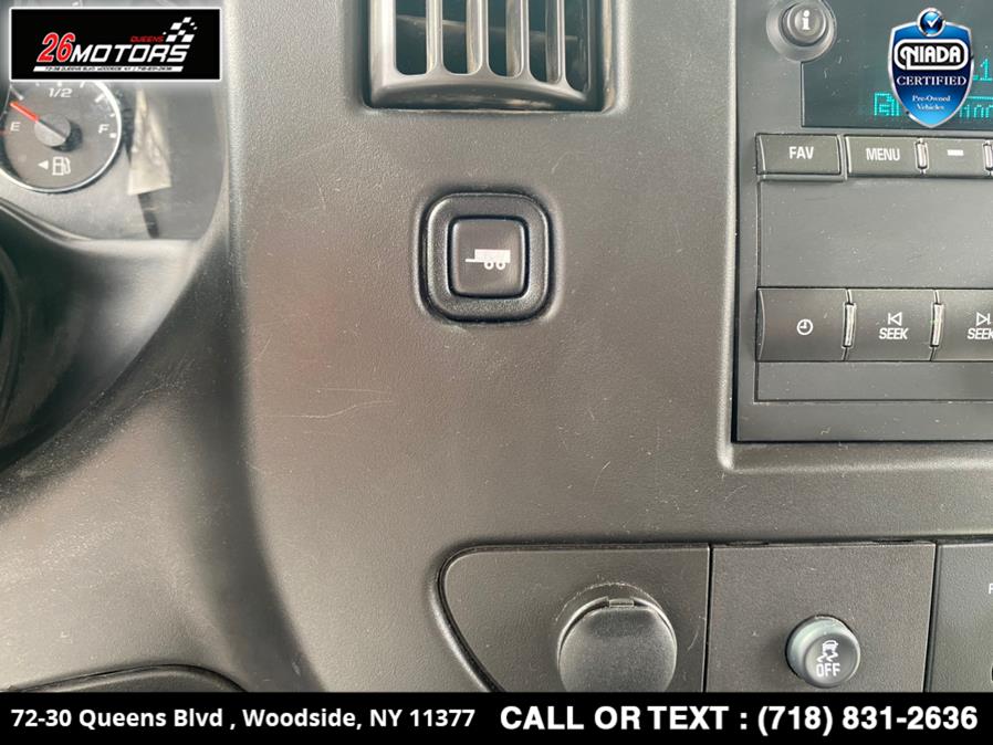 Used Chevrolet Express Passenger RWD 3500 135" LT 2018 | 26 Motors Queens. Woodside, New York Used Chevrolet Express Passenger RWD 3500 135" LT 2018 | 26 Motors Queens. Woodside, New York