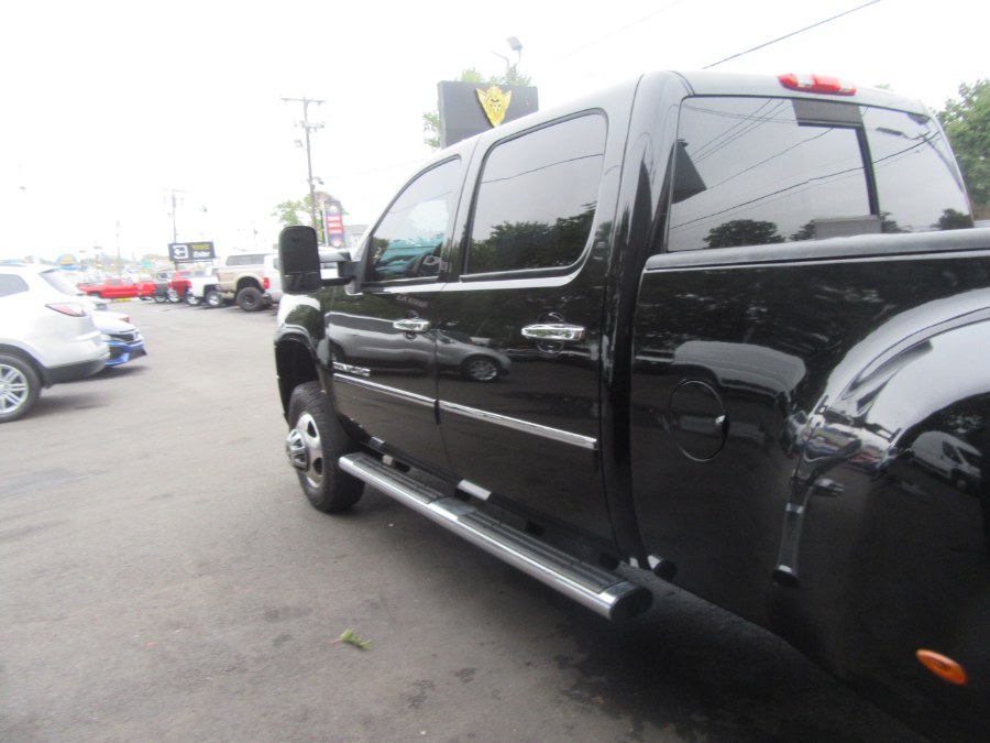Used GMC Sierra 3500HD 4WD Crew Cab 167.7" Denali 2013 | Royalty Auto Sales. Little Ferry, New Jersey Used GMC Sierra 3500HD 4WD Crew Cab 167.7" Denali 2013 | Royalty Auto Sales. Little Ferry, New Jersey