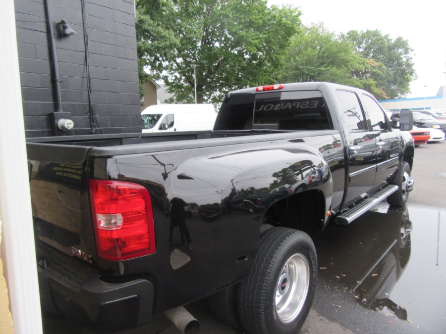 Used GMC Sierra 3500HD 4WD Crew Cab 167.7" Denali 2013 | Royalty Auto Sales. Little Ferry, New Jersey Used GMC Sierra 3500HD 4WD Crew Cab 167.7" Denali 2013 | Royalty Auto Sales. Little Ferry, New Jersey