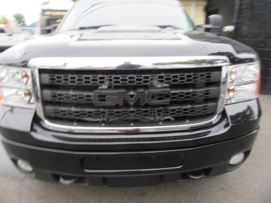 Used GMC Sierra 3500HD 4WD Crew Cab 167.7" Denali 2013 | Royalty Auto Sales. Little Ferry, New Jersey Used GMC Sierra 3500HD 4WD Crew Cab 167.7" Denali 2013 | Royalty Auto Sales. Little Ferry, New Jersey