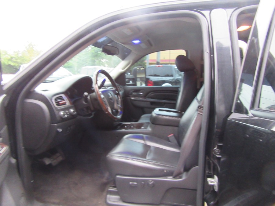 Used GMC Sierra 3500HD 4WD Crew Cab 167.7" Denali 2013 | Royalty Auto Sales. Little Ferry, New Jersey Used GMC Sierra 3500HD 4WD Crew Cab 167.7" Denali 2013 | Royalty Auto Sales. Little Ferry, New Jersey
