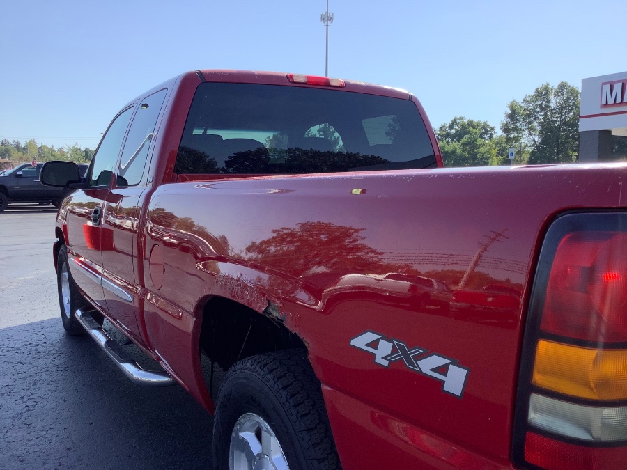 Used GMC Sierra 1500 Ext Cab 143.5" WB 4WD SLE 2005 | Marsh Auto Sales LLC. Ortonville, Michigan Used GMC Sierra 1500 Ext Cab 143.5" WB 4WD SLE 2005 | Marsh Auto Sales LLC. Ortonville, Michigan