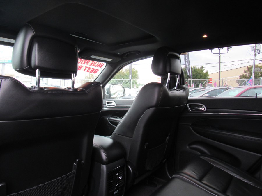Used Jeep Grand Cherokee Limited 4x4 2019 | NJ Used Cars Center. Irvington, New Jersey Used Jeep Grand Cherokee Limited 4x4 2019 | NJ Used Cars Center. Irvington, New Jersey