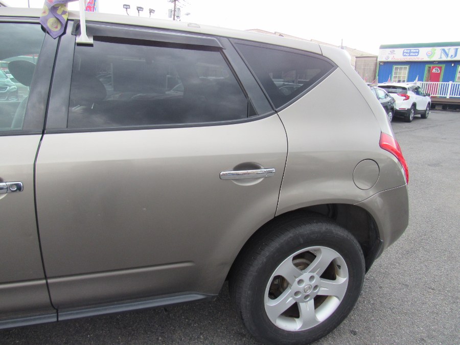 Used Nissan Murano 4dr SL 2WD V6 2004 | NJ Used Cars Center. Irvington, New Jersey Used Nissan Murano 4dr SL 2WD V6 2004 | NJ Used Cars Center. Irvington, New Jersey