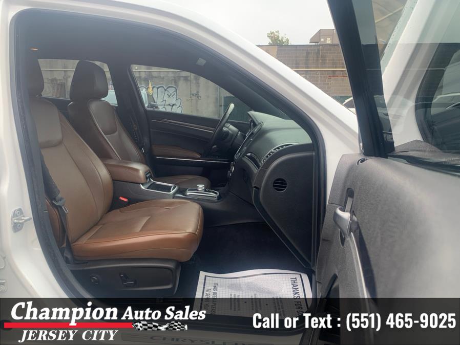 Used Chrysler 300 Limited AWD 2018 | Champion Auto Sales of JC. Jersey City, New Jersey Used Chrysler 300 Limited AWD 2018 | Champion Auto Sales of JC. Jersey City, New Jersey