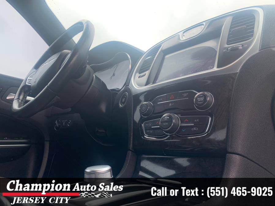 Used Chrysler 300 Limited AWD 2018 | Champion Auto Sales of JC. Jersey City, New Jersey Used Chrysler 300 Limited AWD 2018 | Champion Auto Sales of JC. Jersey City, New Jersey