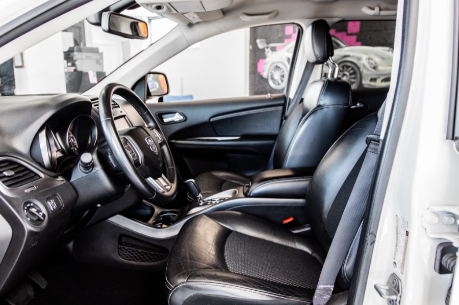 Used Dodge Journey Crossroad FWD 2019 | 26 Motors Corp. Bronx, New York Used Dodge Journey Crossroad FWD 2019 | 26 Motors Corp. Bronx, New York