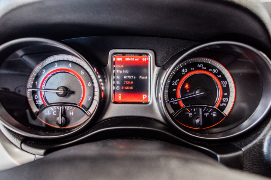 Used Dodge Journey Crossroad FWD 2019 | 26 Motors Corp. Bronx, New York Used Dodge Journey Crossroad FWD 2019 | 26 Motors Corp. Bronx, New York