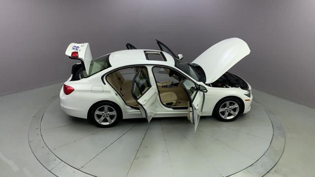 2013 BMW 3 Series 4dr Sdn 328i xDrive AWD SULEV, available for sale in Naugatuck, Connecticut | J&M Automotive Sls&Svc LLC. Naugatuck, Connecticut 2013 BMW 3 Series 4dr Sdn 328i xDrive AWD SULEV, available for sale in Naugatuck, Connecticut | J&M Automotive Sls&Svc LLC. Naugatuck, Connecticut