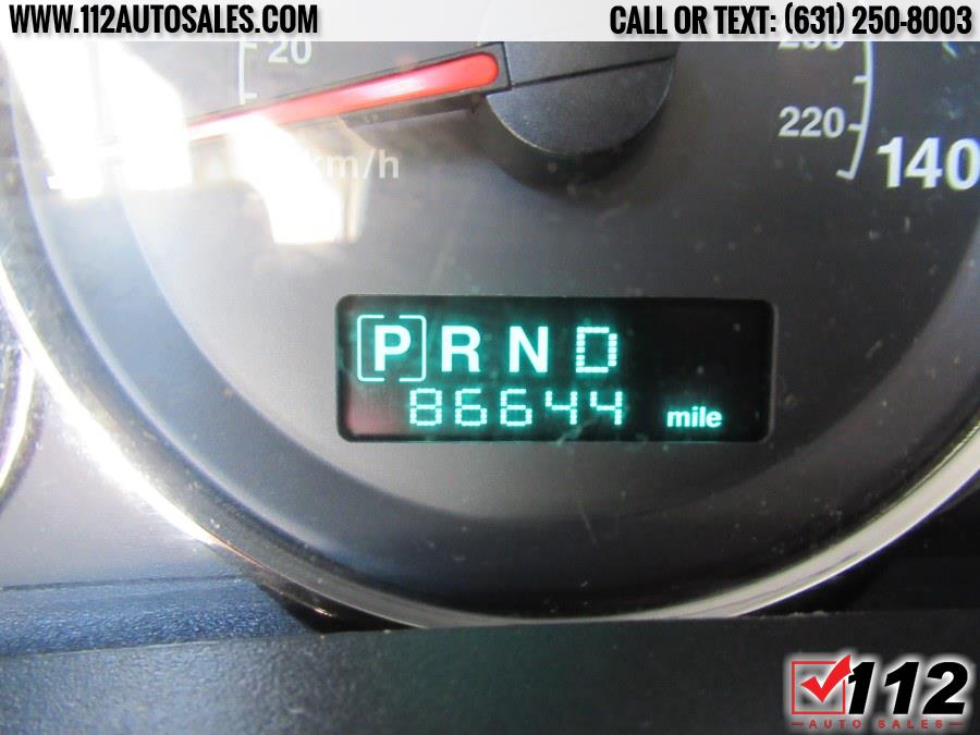 2006 Jeep Commander 4dr Limited 4WD, available for sale in Patchogue, New York | 112 Auto Sales. Patchogue, New York 2006 Jeep Commander 4dr Limited 4WD, available for sale in Patchogue, New York | 112 Auto Sales. Patchogue, New York