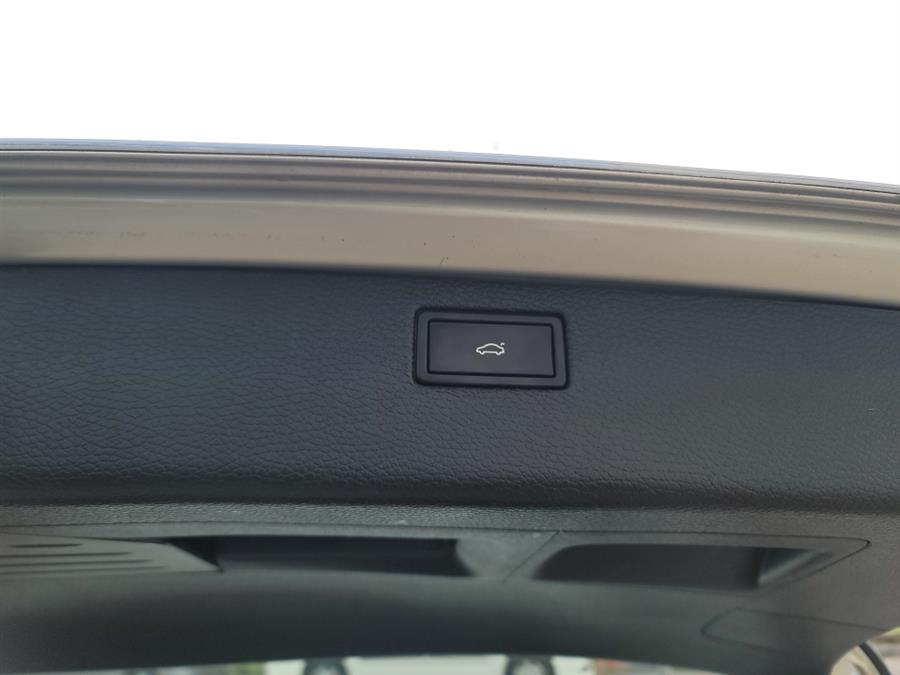 2009 Volkswagen Passat Wagon 4dr Auto Komfort FWD, available for sale in West Haven, Connecticut | Auto Fair Inc.. West Haven, Connecticut 2009 Volkswagen Passat Wagon 4dr Auto Komfort FWD, available for sale in West Haven, Connecticut | Auto Fair Inc.. West Haven, Connecticut
