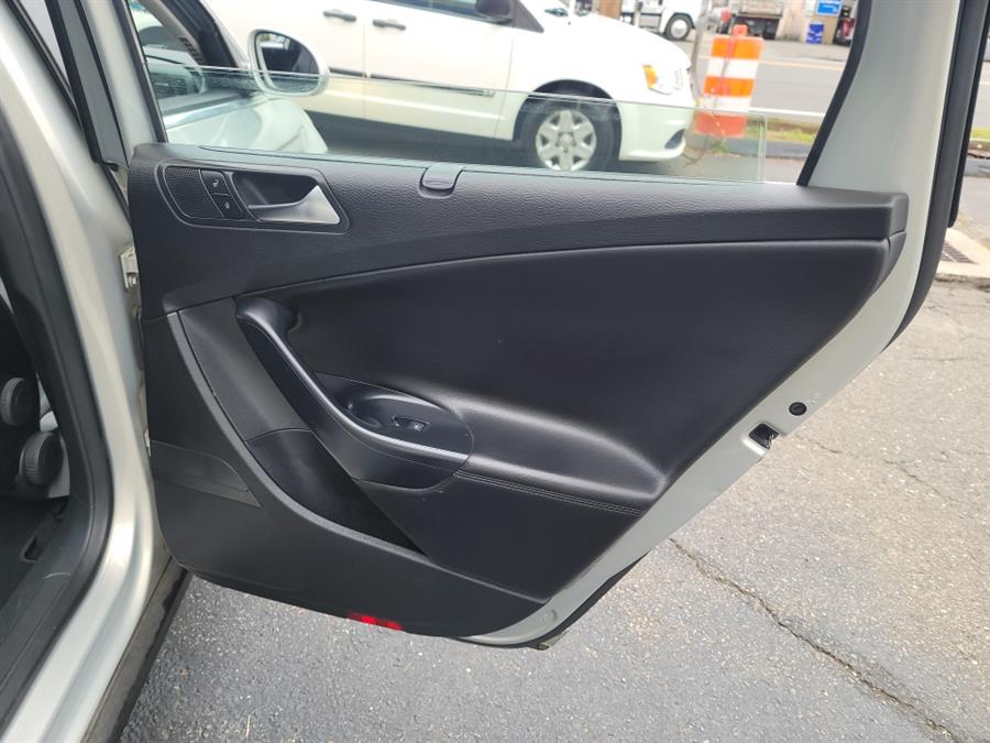 2009 Volkswagen Passat Wagon 4dr Auto Komfort FWD, available for sale in West Haven, Connecticut | Auto Fair Inc.. West Haven, Connecticut 2009 Volkswagen Passat Wagon 4dr Auto Komfort FWD, available for sale in West Haven, Connecticut | Auto Fair Inc.. West Haven, Connecticut