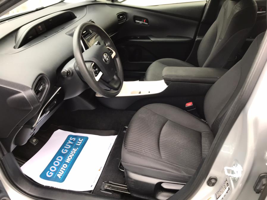 Used Toyota Prius 5dr HB Two (Natl) 2016 | Good Guys Auto House. Southington, Connecticut Used Toyota Prius 5dr HB Two (Natl) 2016 | Good Guys Auto House. Southington, Connecticut