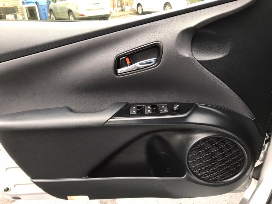 Used Toyota Prius 5dr HB Two (Natl) 2016 | Good Guys Auto House. Southington, Connecticut Used Toyota Prius 5dr HB Two (Natl) 2016 | Good Guys Auto House. Southington, Connecticut