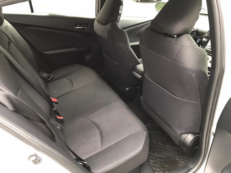 Used Toyota Prius 5dr HB Two (Natl) 2016 | Good Guys Auto House. Southington, Connecticut Used Toyota Prius 5dr HB Two (Natl) 2016 | Good Guys Auto House. Southington, Connecticut