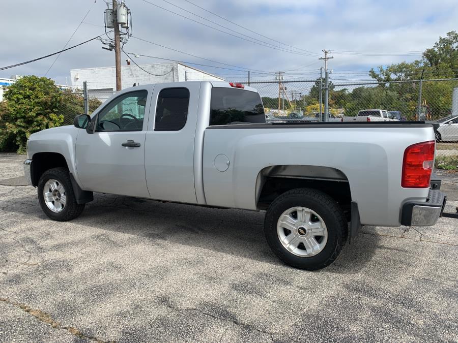 Used Chevrolet Silverado 1500 4WD Ext Cab 143.5" LT 2012 | Dealertown Auto Wholesalers. Milford, Connecticut Used Chevrolet Silverado 1500 4WD Ext Cab 143.5" LT 2012 | Dealertown Auto Wholesalers. Milford, Connecticut