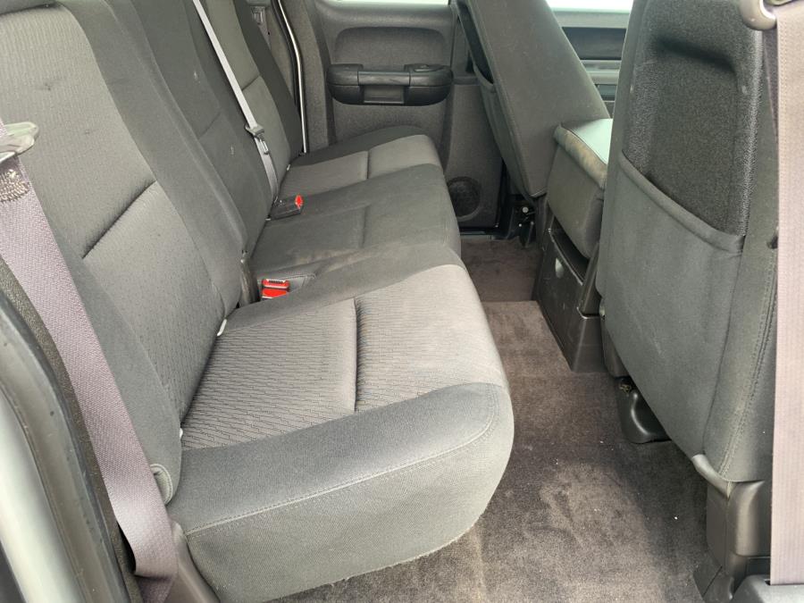 Used Chevrolet Silverado 1500 4WD Ext Cab 143.5" LT 2012 | Dealertown Auto Wholesalers. Milford, Connecticut Used Chevrolet Silverado 1500 4WD Ext Cab 143.5" LT 2012 | Dealertown Auto Wholesalers. Milford, Connecticut