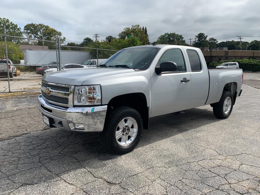 Used Chevrolet Silverado 1500 4WD Ext Cab 143.5" LT 2012 | Dealertown Auto Wholesalers. Milford, Connecticut Used Chevrolet Silverado 1500 4WD Ext Cab 143.5" LT 2012 | Dealertown Auto Wholesalers. Milford, Connecticut