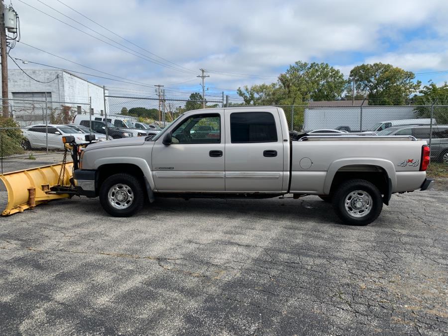 2006 Chevrolet Silverado 2500HD LT, available for sale in Milford, Connecticut | Dealertown Auto Wholesalers. Milford, Connecticut 2006 Chevrolet Silverado 2500HD LT, available for sale in Milford, Connecticut | Dealertown Auto Wholesalers. Milford, Connecticut