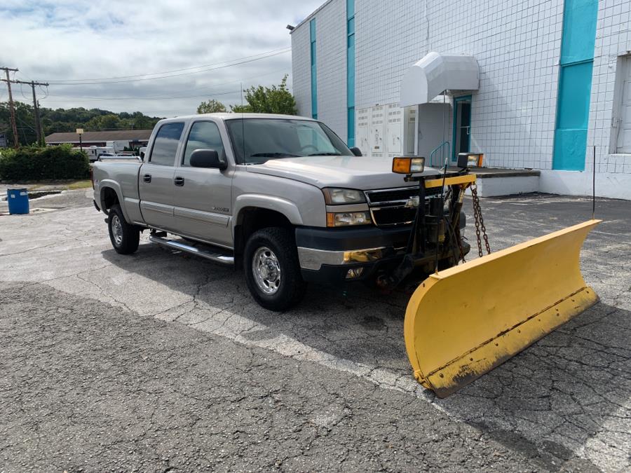 2006 Chevrolet Silverado 2500HD LT, available for sale in Milford, Connecticut | Dealertown Auto Wholesalers. Milford, Connecticut 2006 Chevrolet Silverado 2500HD LT, available for sale in Milford, Connecticut | Dealertown Auto Wholesalers. Milford, Connecticut