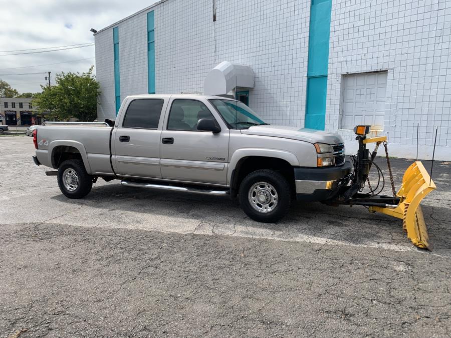 2006 Chevrolet Silverado 2500HD LT, available for sale in Milford, Connecticut | Dealertown Auto Wholesalers. Milford, Connecticut 2006 Chevrolet Silverado 2500HD LT, available for sale in Milford, Connecticut | Dealertown Auto Wholesalers. Milford, Connecticut