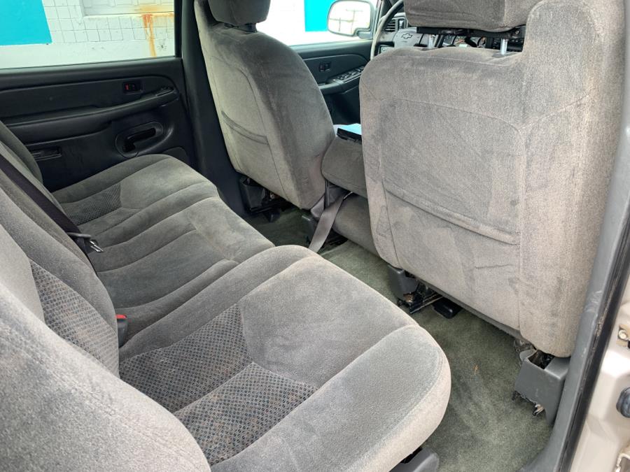 2006 Chevrolet Silverado 2500HD LT, available for sale in Milford, Connecticut | Dealertown Auto Wholesalers. Milford, Connecticut 2006 Chevrolet Silverado 2500HD LT, available for sale in Milford, Connecticut | Dealertown Auto Wholesalers. Milford, Connecticut
