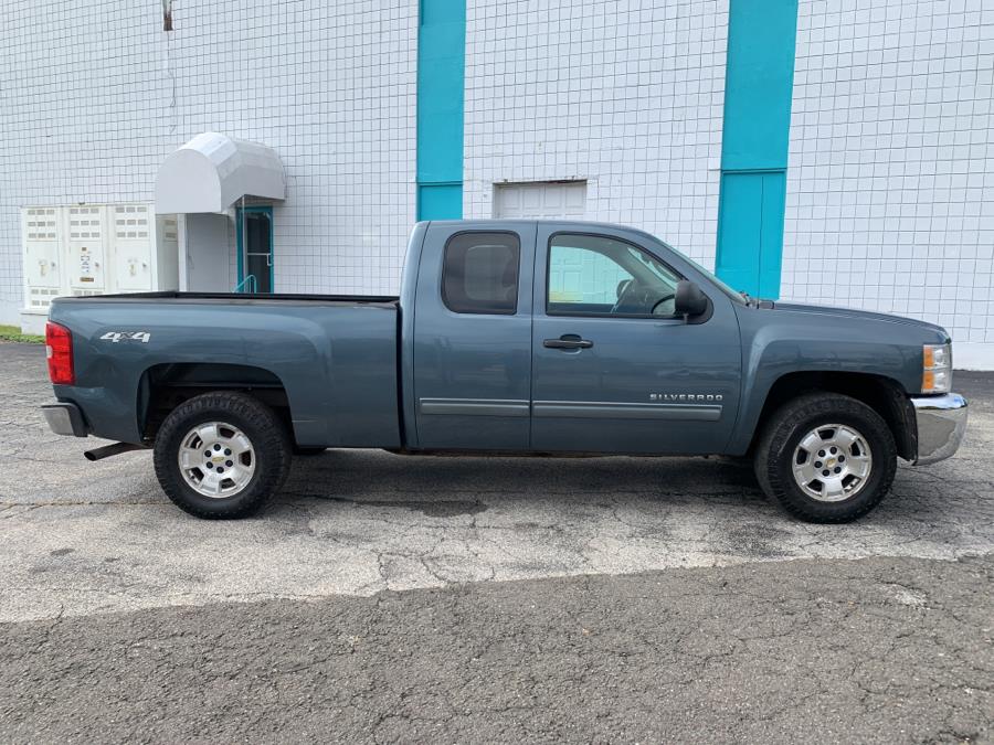 2013 Chevrolet Silverado 1500 4WD Ext Cab 143.5" LT, available for sale in Milford, Connecticut | Dealertown Auto Wholesalers. Milford, Connecticut