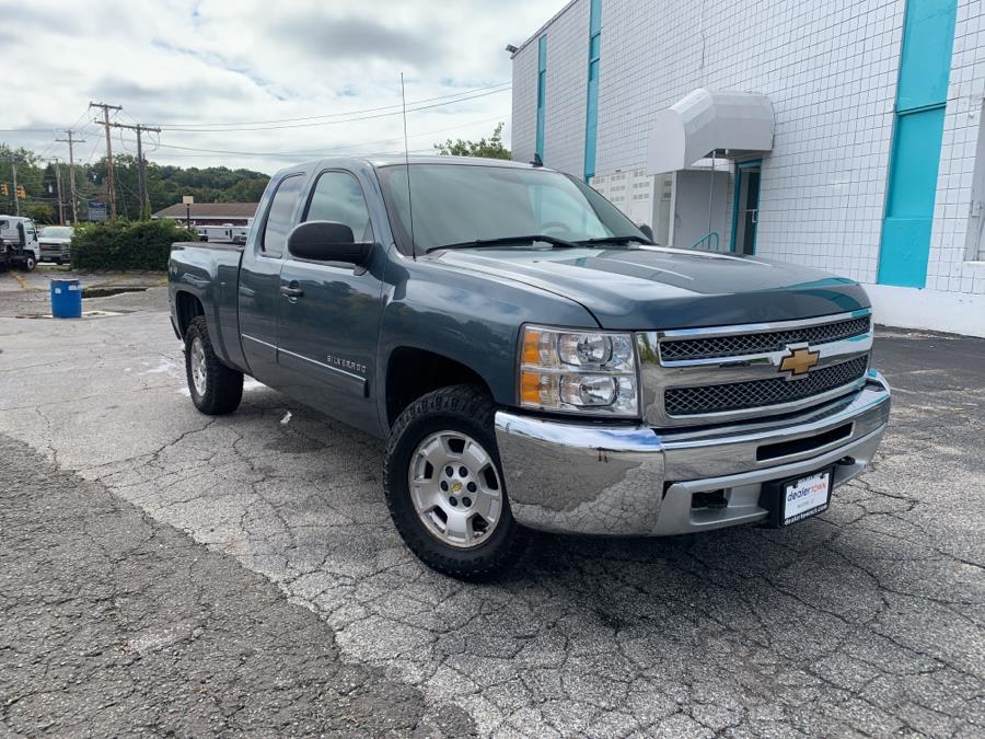 2013 Chevrolet Silverado 1500 4WD Ext Cab 143.5" LT, available for sale in Milford, Connecticut | Dealertown Auto Wholesalers. Milford, Connecticut 2013 Chevrolet Silverado 1500 4WD Ext Cab 143.5" LT, available for sale in Milford, Connecticut | Dealertown Auto Wholesalers. Milford, Connecticut