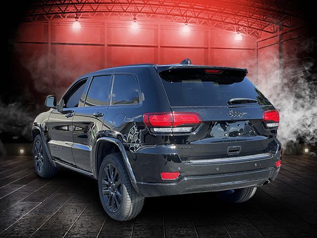Used Jeep Grand Cherokee Altitude 4x4 *Ltd Avail* 2018 | Sunrise Auto Outlet. Amityville, New York Used Jeep Grand Cherokee Altitude 4x4 *Ltd Avail* 2018 | Sunrise Auto Outlet. Amityville, New York