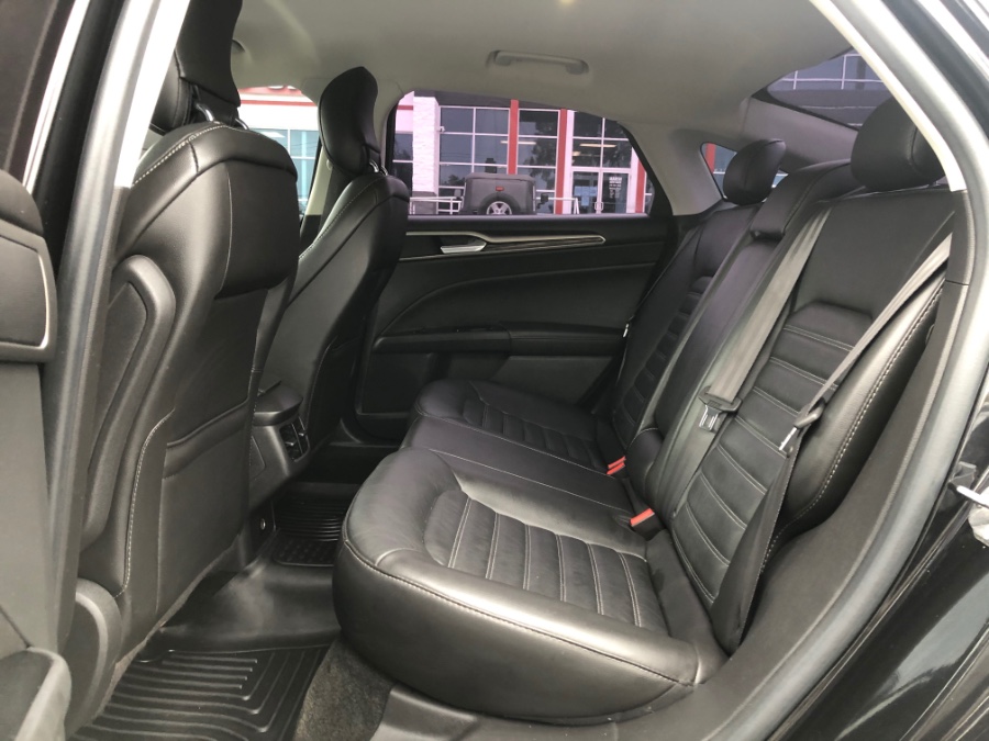 Used Ford Fusion 4dr Sdn SE FWD 2015 | Marsh Auto Sales LLC. Ortonville, Michigan Used Ford Fusion 4dr Sdn SE FWD 2015 | Marsh Auto Sales LLC. Ortonville, Michigan