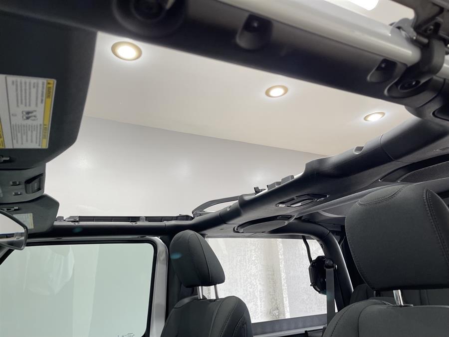 Used Jeep Wrangler Sport 4x4 2dr SUV 2019 | Elite Imports LLC. West Chester, Ohio Used Jeep Wrangler Sport 4x4 2dr SUV 2019 | Elite Imports LLC. West Chester, Ohio