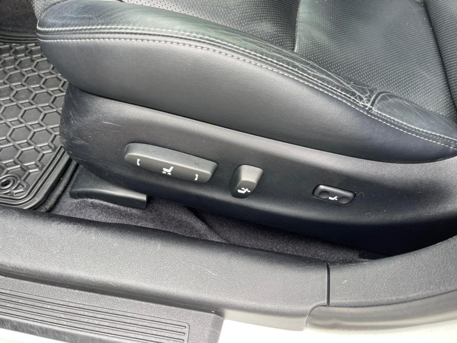 2013 Lexus IS 250 4dr Sport Sdn Auto AWD, available for sale in South Windsor, Connecticut | Mike And Tony Auto Sales, Inc. South Windsor, Connecticut 2013 Lexus IS 250 4dr Sport Sdn Auto AWD, available for sale in South Windsor, Connecticut | Mike And Tony Auto Sales, Inc. South Windsor, Connecticut