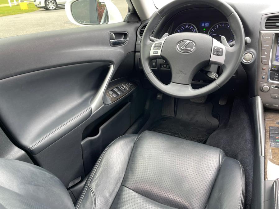2013 Lexus IS 250 4dr Sport Sdn Auto AWD, available for sale in South Windsor, Connecticut | Mike And Tony Auto Sales, Inc. South Windsor, Connecticut 2013 Lexus IS 250 4dr Sport Sdn Auto AWD, available for sale in South Windsor, Connecticut | Mike And Tony Auto Sales, Inc. South Windsor, Connecticut