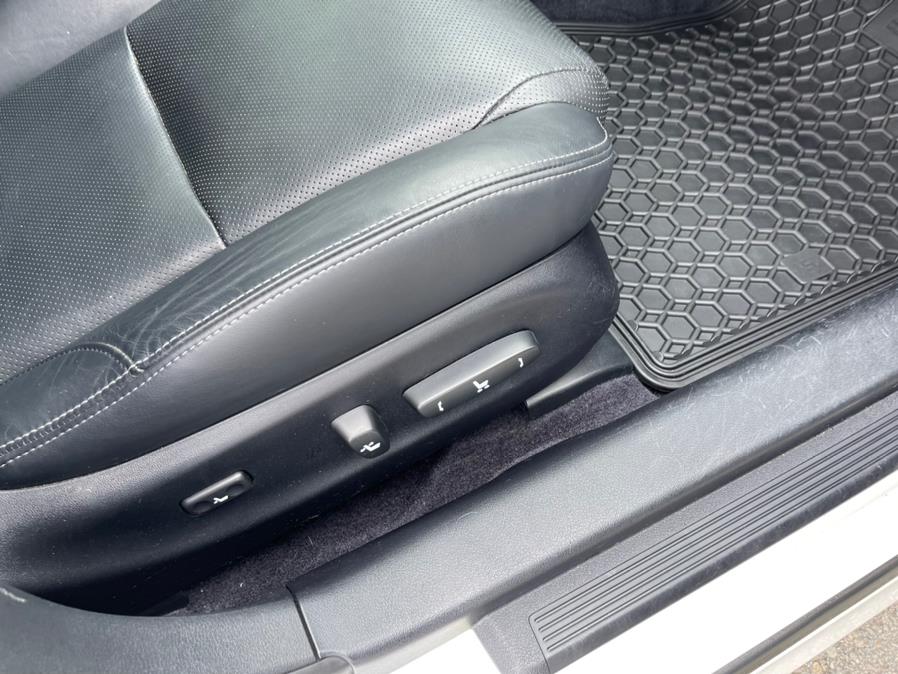 2013 Lexus IS 250 4dr Sport Sdn Auto AWD, available for sale in South Windsor, Connecticut | Mike And Tony Auto Sales, Inc. South Windsor, Connecticut 2013 Lexus IS 250 4dr Sport Sdn Auto AWD, available for sale in South Windsor, Connecticut | Mike And Tony Auto Sales, Inc. South Windsor, Connecticut