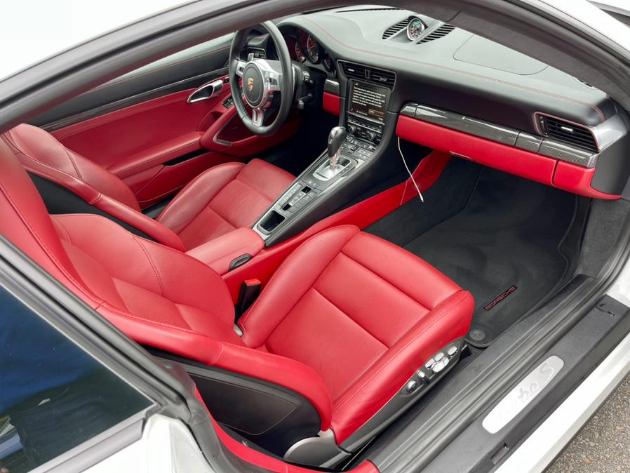 2014 Porsche 911 2dr Cpe Turbo S, available for sale in South Windsor, Connecticut | Mike And Tony Auto Sales, Inc. South Windsor, Connecticut 2014 Porsche 911 2dr Cpe Turbo S, available for sale in South Windsor, Connecticut | Mike And Tony Auto Sales, Inc. South Windsor, Connecticut